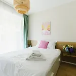 Modern Atria Urban - North Bucharest, Sector 1 Apartment