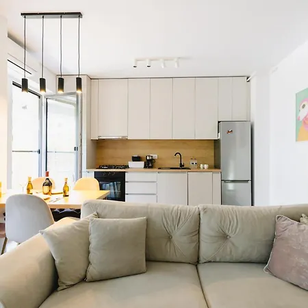 Apartment Modern Atria Urban - North Bucharest, Sector 1 *