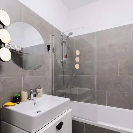Modern Atria Urban - North Bucharest, Sector 1 Apartmán *